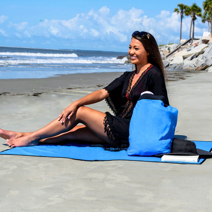 Holiday Travel Beach Blanket – Sand-Repellent & Gift Ready